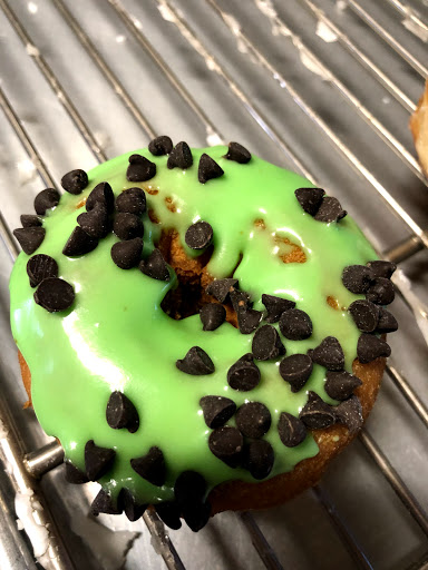 Donut Shop «Yummy Donuts & Croissants», reviews and photos, 13439 Osborne St # 12, Arleta, CA 91331, USA