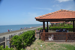 Yeniyurt beach'in fotoğrafı düz ve uzun ile birlikte