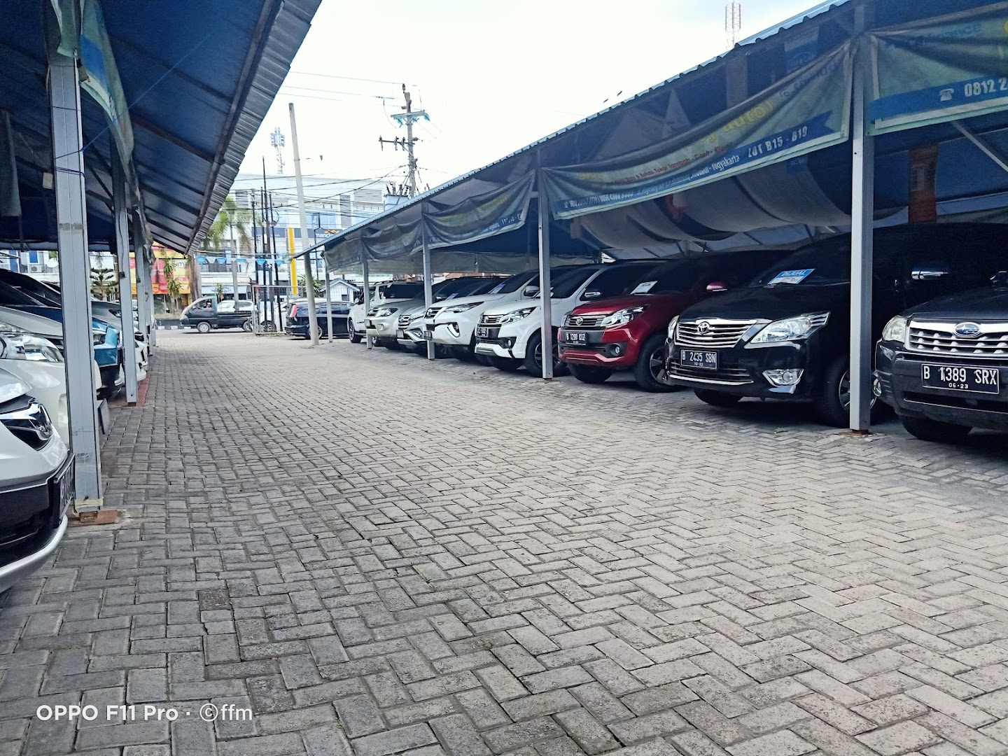 Ff Mobilindo Bursa Mobil Carsentro Yogyakarta Photo