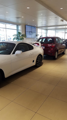 Toyota Dealer «Frank Toyota», reviews and photos