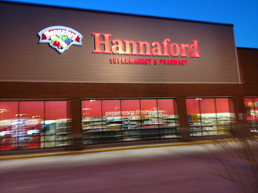Grocery Store «Hannaford Supermarket», reviews and photos, 35 Elm St, Brunswick, ME 04011, USA