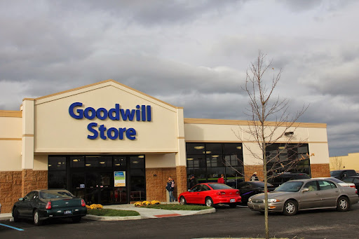 Non-Profit Organization «Goodwill Store», reviews and photos, 193 Avon Village Dr, Avon, IN 46123, USA