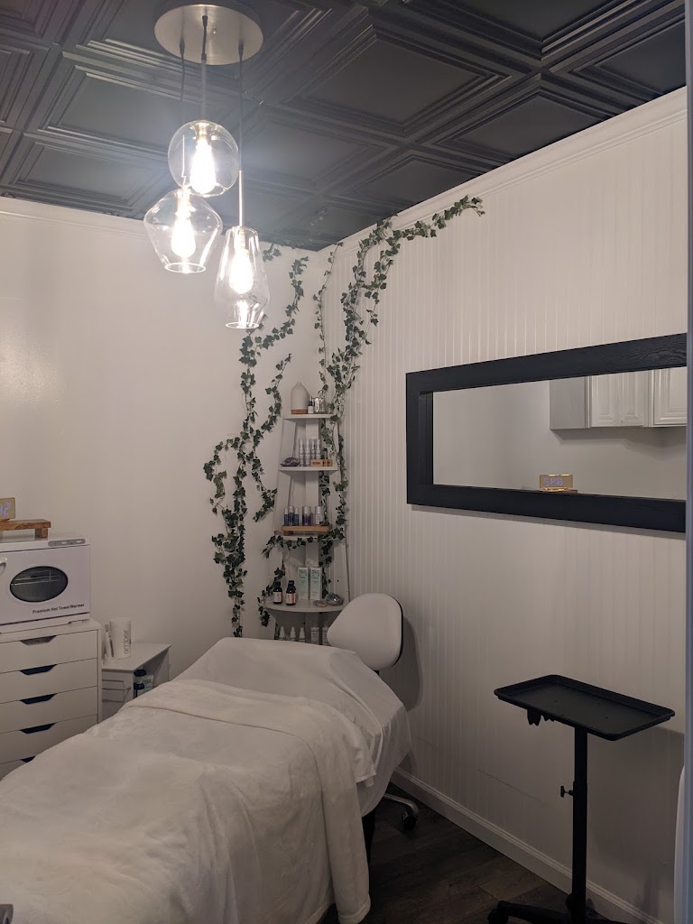Glow By Margeaux Esthetics 38478