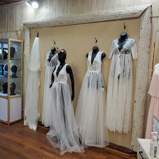 Bridal Shop «Sposa Bella Bridal Boutique», reviews and photos, 1578 Babcock Rd, San Antonio, TX 78229, USA