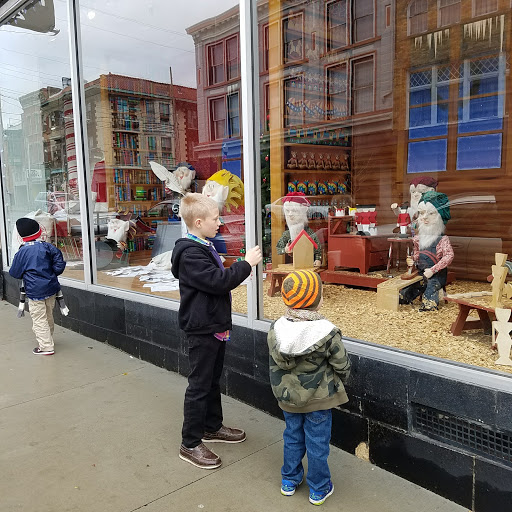 Furniture Store «Sims Furniture Co», reviews and photos, 727 Madison Ave, Covington, KY 41011, USA