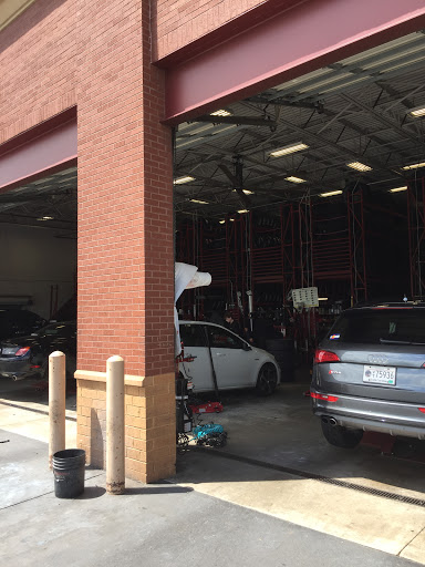 Tire Shop «Discount Tire Store - Greenville, SC», reviews and photos, 1408 Woodruff Rd, Greenville, SC 29607, USA