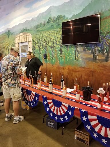 Wine Store «The Wine Country», reviews and photos, 2301 Redondo Ave, Signal Hill, CA 90755, USA