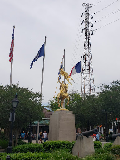 Italian Grocery Store «Central Grocery and Deli», reviews and photos, 923 Decatur St, New Orleans, LA 70116, USA