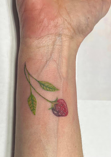 Explore ideas tattoo cuello hombre, creative tattoo ideas in Foley, available at Symbolic Ink Tattoo Studio