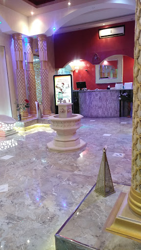 مركز ساعة الاستجمام للمساج والحمام التركي و المغربي واللياقه البدنيه في الرياض 1