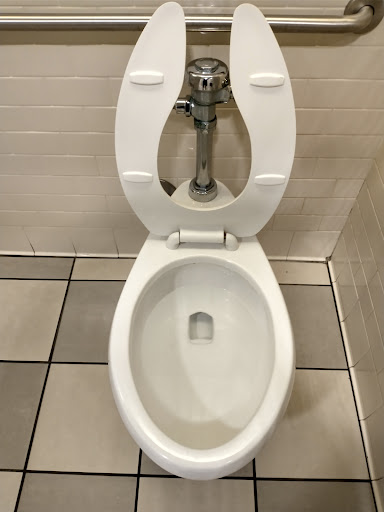 Book Store «Barnes & Noble Booksellers Hillside Village», reviews and photos, 305 Farm to Market Road 1382 #520, Cedar Hill, TX 75104, USA