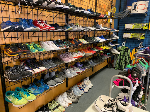 Sporting Goods Store «Play It Again Sports», reviews and photos, 35 Hudson Plaza, Fayetteville, GA 30214, USA