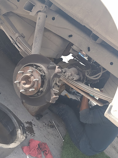 Auto Parts Store «AutoZone», reviews and photos, 10976 Harry Hines Blvd, Dallas, TX 75220, USA