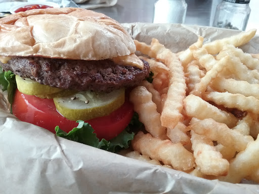 Hamburger Restaurant «Canyons Burger Company», reviews and photos, 335 Chambers St, Woodstock, GA 30188, USA