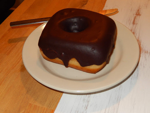 Donut Shop «Vincent Van Doughnut», reviews and photos, 40 N Central Ave, Clayton, MO 63105, USA