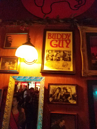 Bar «aliveOne», reviews and photos, 2683 N Halsted St, Chicago, IL 60614, USA