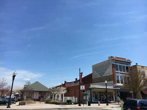 Thrift Store «Ephrata Re-Uzit Shop», reviews and photos