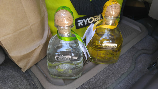 Wine Store «B-21 Fine Wine & Spirits», reviews and photos, 43380 US Hwy 19 N, Tarpon Springs, FL 34689, USA