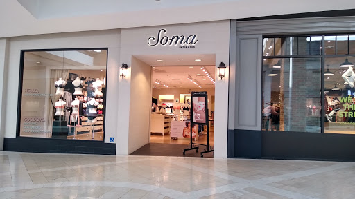 Shopping Mall «Westfield Fashion Square», reviews and photos, 14006 Riverside Dr, Sherman Oaks, CA 91423, USA