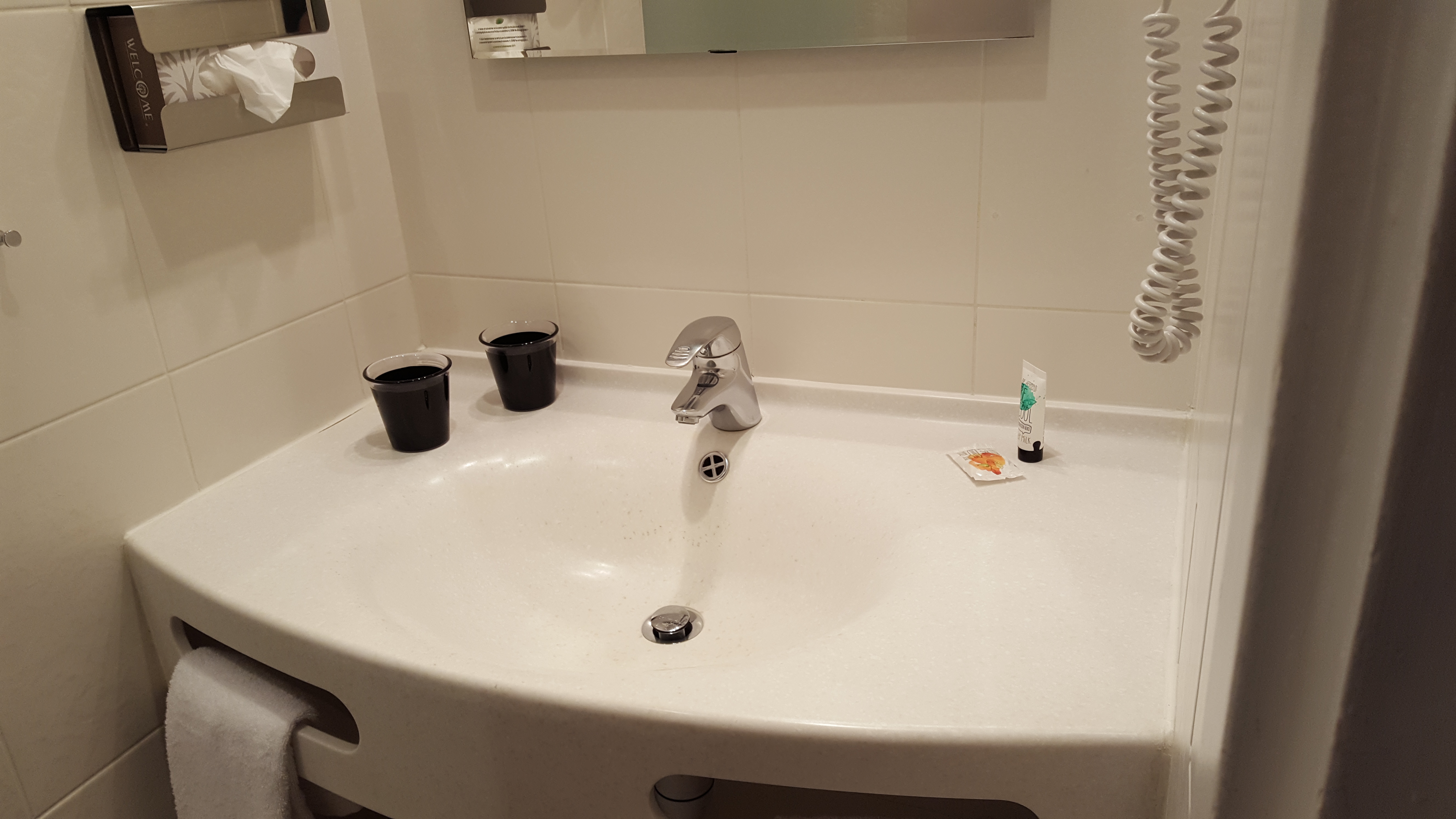 Photo n° 2 de l'avis de Slim.. fait le 23/12/2017 à 19:44