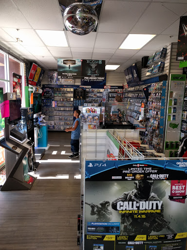 Video Game Store «GameStop», reviews and photos, 3980 Hollis St, Emeryville, CA 94608, USA