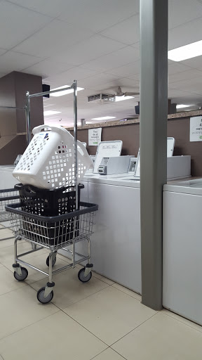 Laundromat «Sudz Laundry House», reviews and photos, 1905 W La Habra Blvd, La Habra, CA 90631, USA