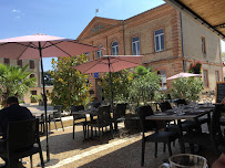Atmosphère du Restaurant Le Vic de Lomagne spécialité de truffe à Lavit - n°6