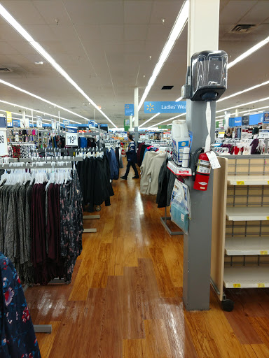 Discount Store «Walmart», reviews and photos, 777 Brockton Ave, Abington, MA 02351, USA