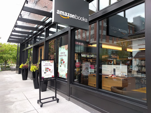 Book Store «Amazon Books», reviews and photos, 4601 26th Ave NE, Seattle, WA 98105, USA