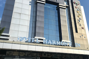 Hotel Harmony In & Karaoke image