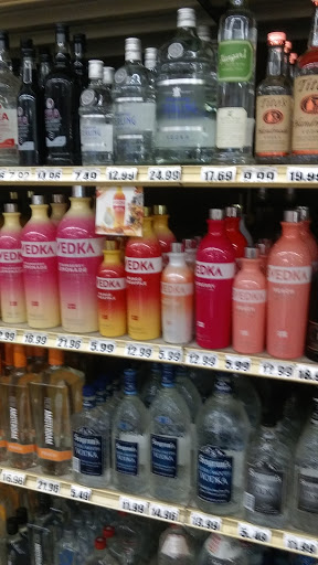 Liquor Store «Spotlight Liquor Store», reviews and photos, 24300 W McNichols Rd, Detroit, MI 48219, USA