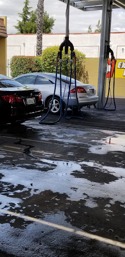 Car Wash «7 Flags Full Service Car Wash, Detail, & Express Lube», reviews and photos, 2270 N Texas St, Fairfield, CA 94533, USA