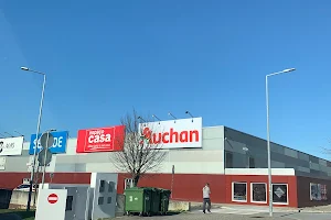 Auchan Canidelo image