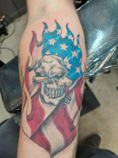 Explore bleeding heart tattoo ideas, creative tattoo ideas in Fort Mohave, available at RedRum Tattoo & Body Piercing Co.