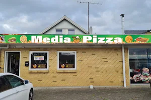 Media pizza image