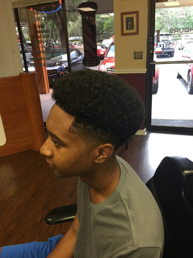 Barber Shop «The Perfect Blend Barbershop», reviews and photos, 612 Oakfield Dr, Brandon, FL 33511, USA