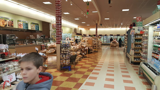 Grocery Store «Market Basket», reviews and photos, 5 Garden Ln, Londonderry, NH 03053, USA