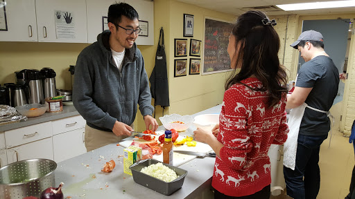 Homeless Shelter «Lincoln Park Community Shelter», reviews and photos, 600 W Fullerton Pkwy, Chicago, IL 60614, USA