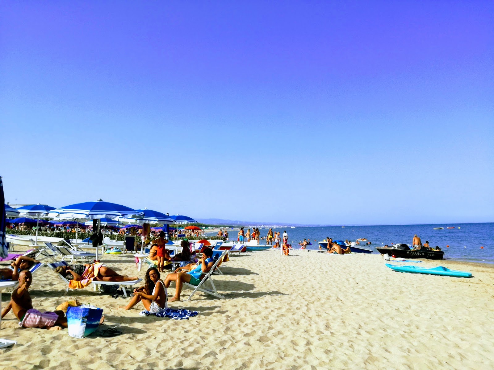 Foto van Spiaggia di Copanello met hoog niveau van netheid