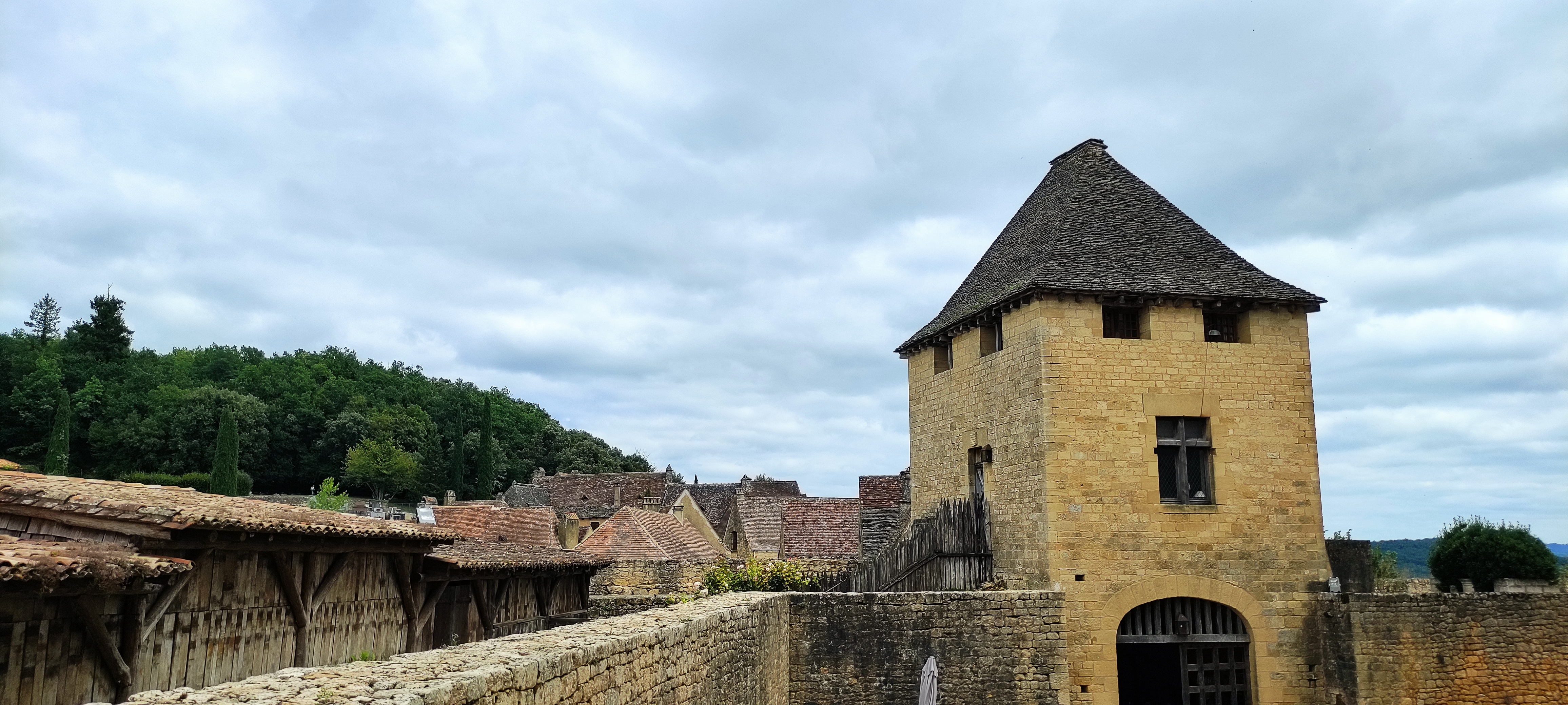 Photo n° 26 de l'avis de Loack.i fait le 19/08/2021 à 21:17