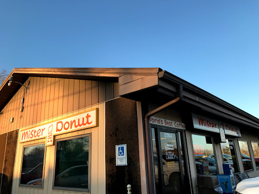 Donut Shop «Mister Donut», reviews and photos, 2720 Grovelin St # A, Godfrey, IL 62035, USA