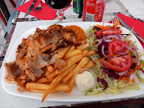 Plats et boissons du Restaurant turc O Grill d'Ailly à Ailly-sur-Noye - n°2