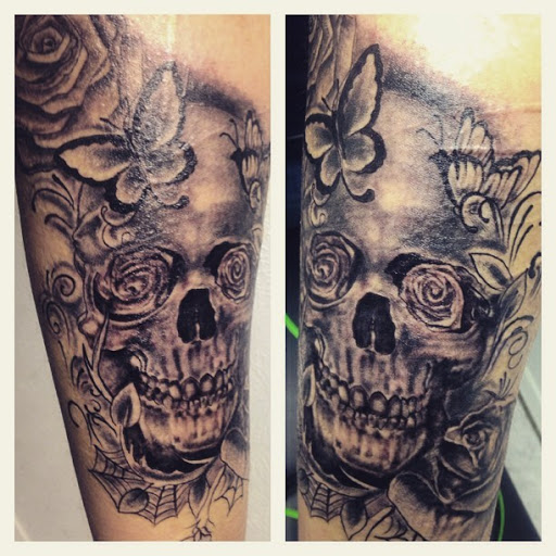 Explore moon and star tattoo ideas, creative tattoo ideas in Powderly, available at Best Ink Tattoo Studio