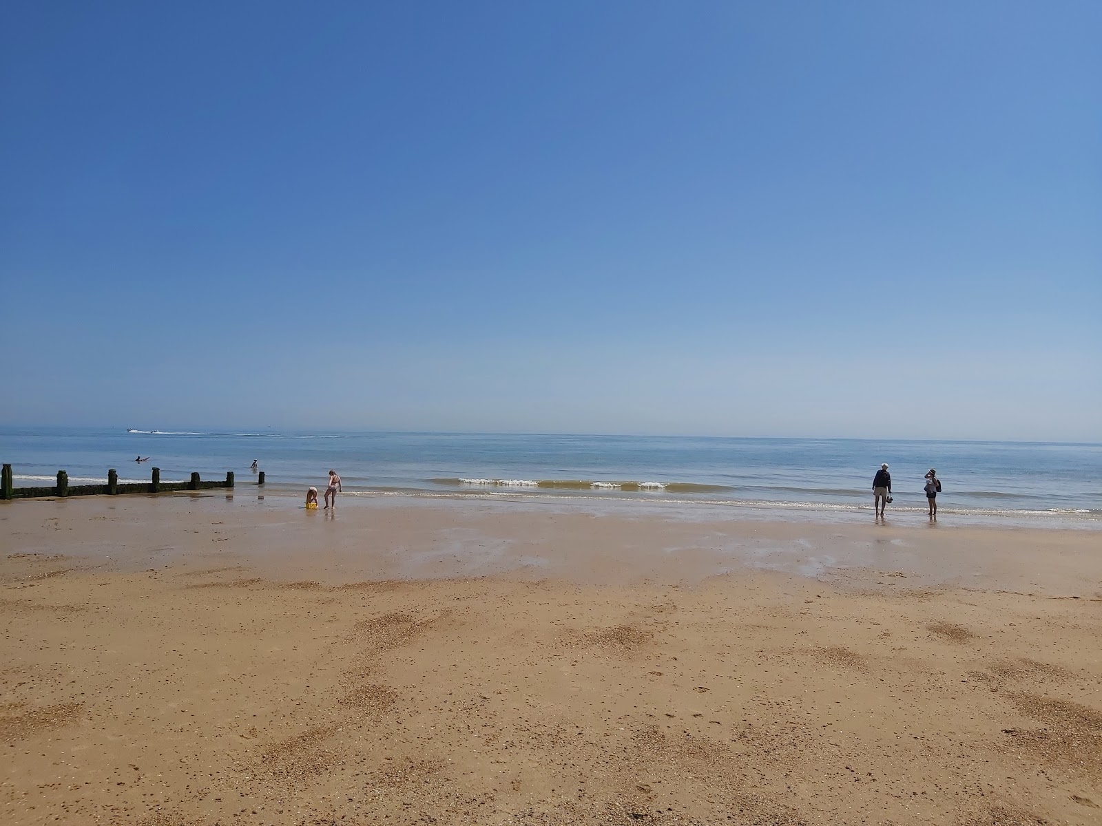 Photo de Plage de Frinton zone des équipements