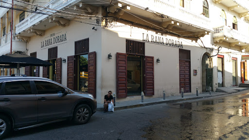 Pubs & restaurant Panama