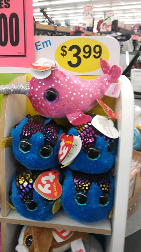 Sporting Goods Store «Big 5 Sporting Goods - Anaheim (Harbor)», reviews and photos, 2320 Harbor Blvd, Anaheim, CA 92802, USA