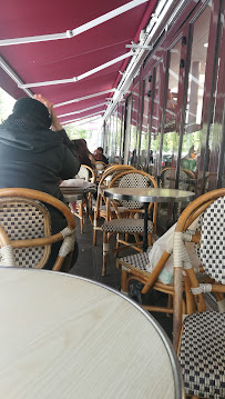 Atmosphère du Restaurant libanais Restaurant La Troika Libanaise à Paris - n°1