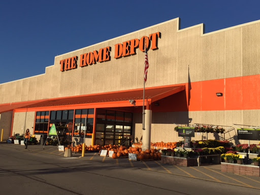 The Home Depot, 2111 Randall Rd, Geneva, IL 60134, USA, 