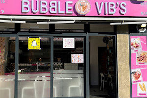 Bubble Vib’s Bubble Tea et waffle sucré salé & image