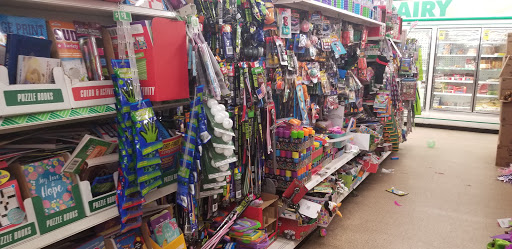 Dollar Store «Dollar Tree», reviews and photos, 3909 Queens Blvd, Sunnyside, NY 11104, USA